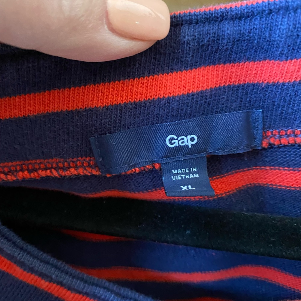 Boatneck shirt